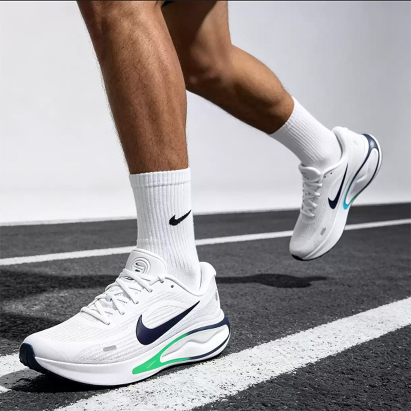 Scarpe da Uomo Nike JOURNEY RU - Nike Shoes Air Max 270 recensione e prezzo